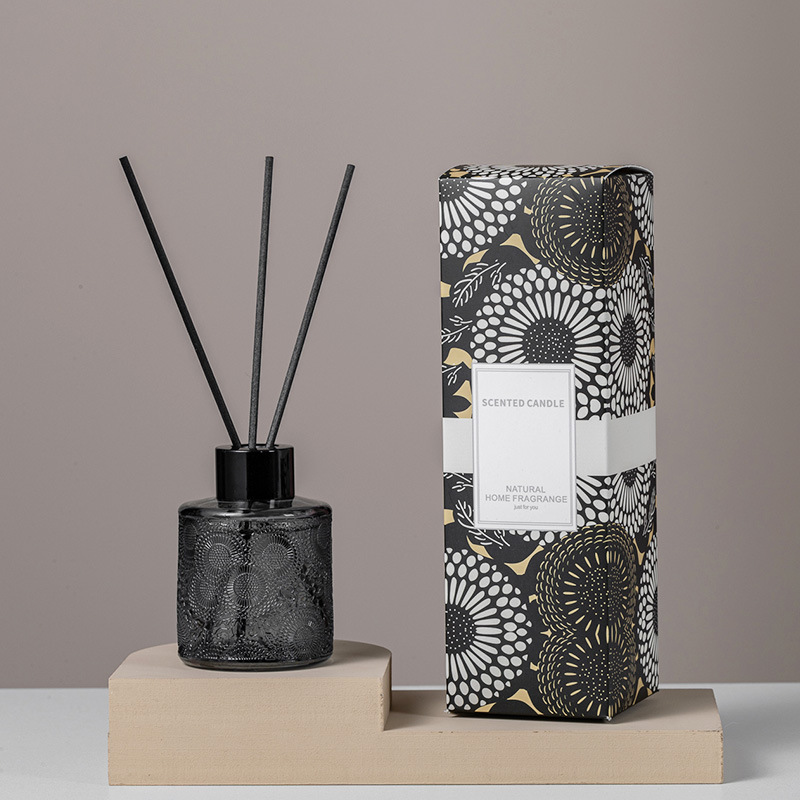 M&Scent saját márkás náddiffúzoros palack díszdobozban, náddiffúzor luxus