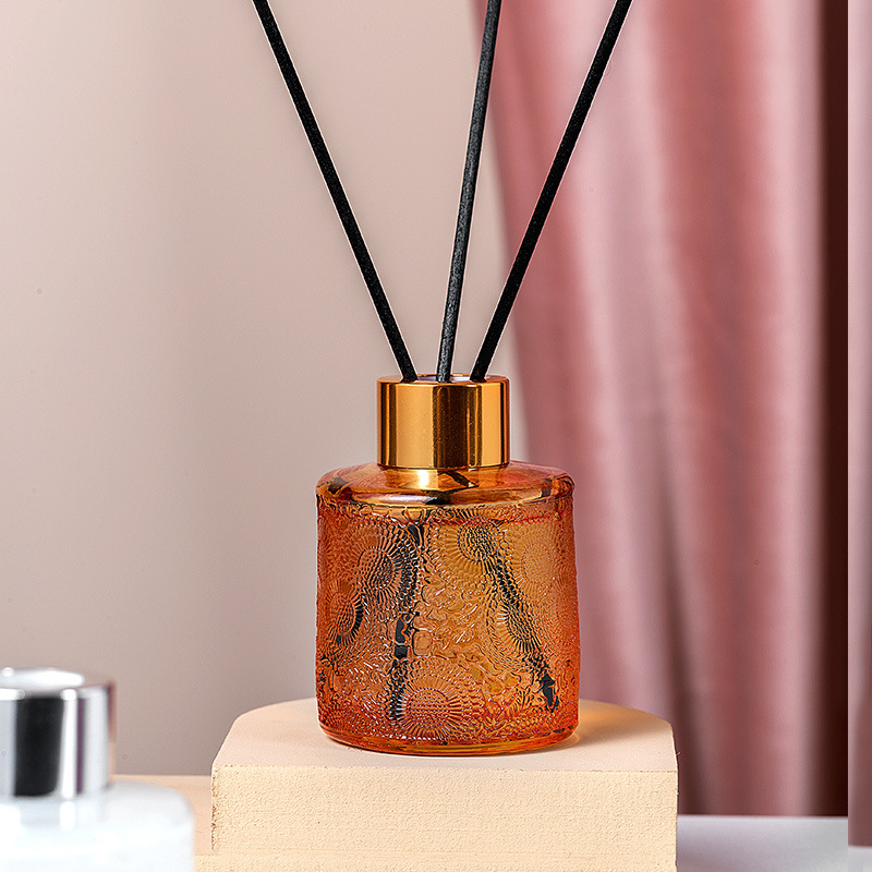 M&Scent saját márkás náddiffúzoros palack díszdobozban, náddiffúzor luxus