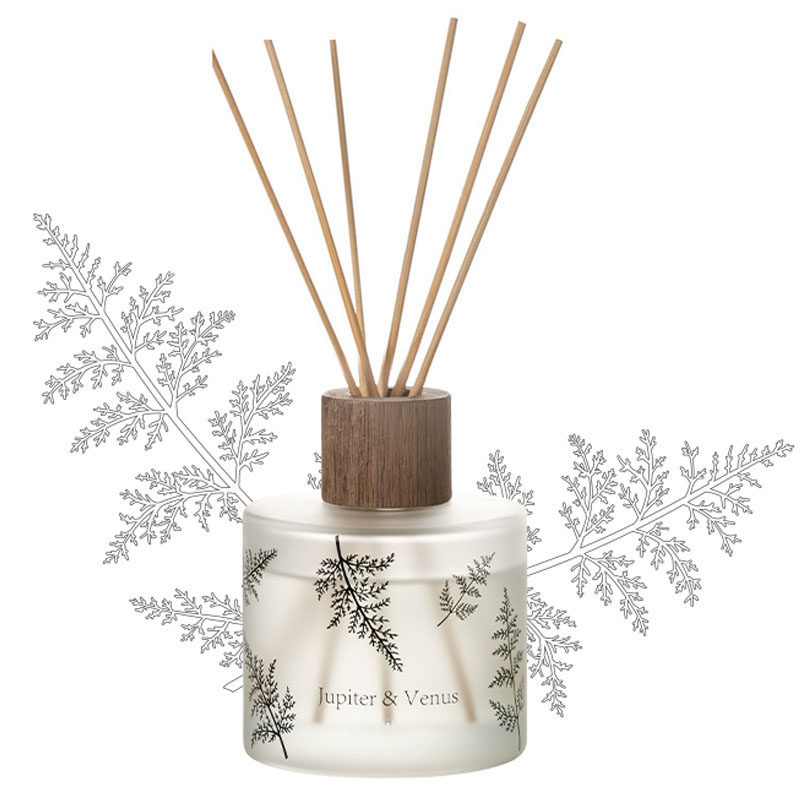 M&Scent nagykereskedelmi luxus egyedi dekoratív borostyán üveg No Fire egyedi átlátszó virág aroma nád diffuzor