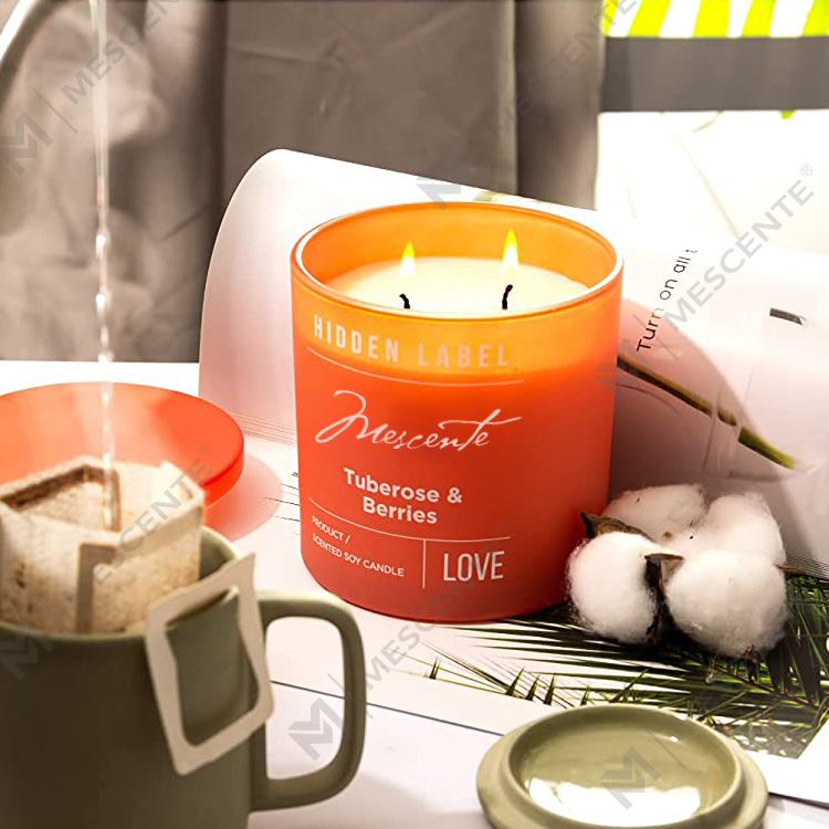 M&Scent nagykereskedelmi luxus privát márkás fekete tégelyes illatos szójaviasz gyertyák kristályokkal