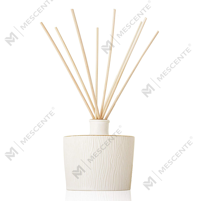 M&Scent nagykereskedelmi luxus üvegpalack Stik Fiber kerek fa csavaros aroma nád diffúzor ajándék készletek
