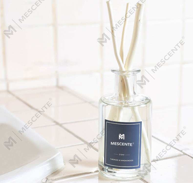 M&Scent nagykereskedelmi luxus üvegpalack 2025 új érkezés legújabb dizájnú náddiffúzor