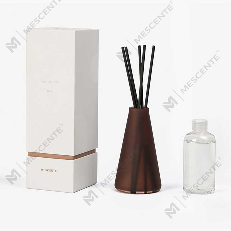 Nagykereskedelmi OEM 200 ml-es luxus dobozos csomagolás Rattan Sticks Otthoni Illat Aroma Reed Diffúzor Ajándékkészlet