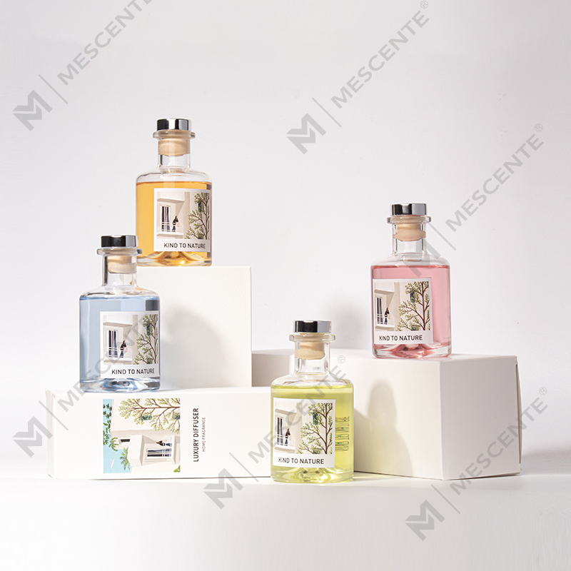 M&Scent luxus dekoratív nagy flakon illóolajos náddiffúzor szárított virággal ajándék készlet