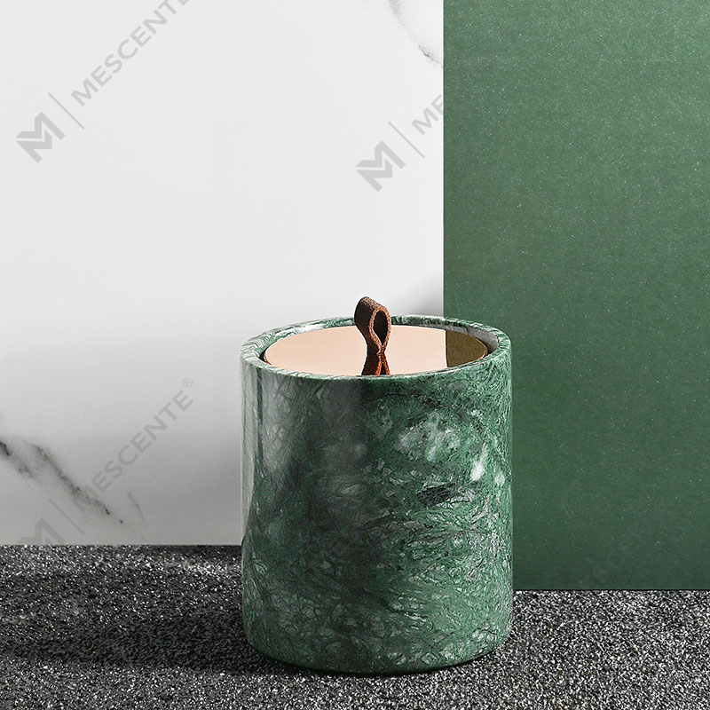 M&Scent nagykereskedelmi luxus egyedi dekoráció saját márkás fekete üvegkristály illatú szójaviasz gyertyák