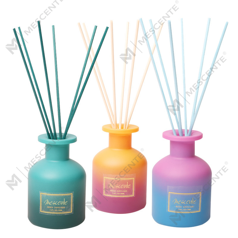 M&Scent saját márkás kerek flakonos otthoni illatos náddiffúzor