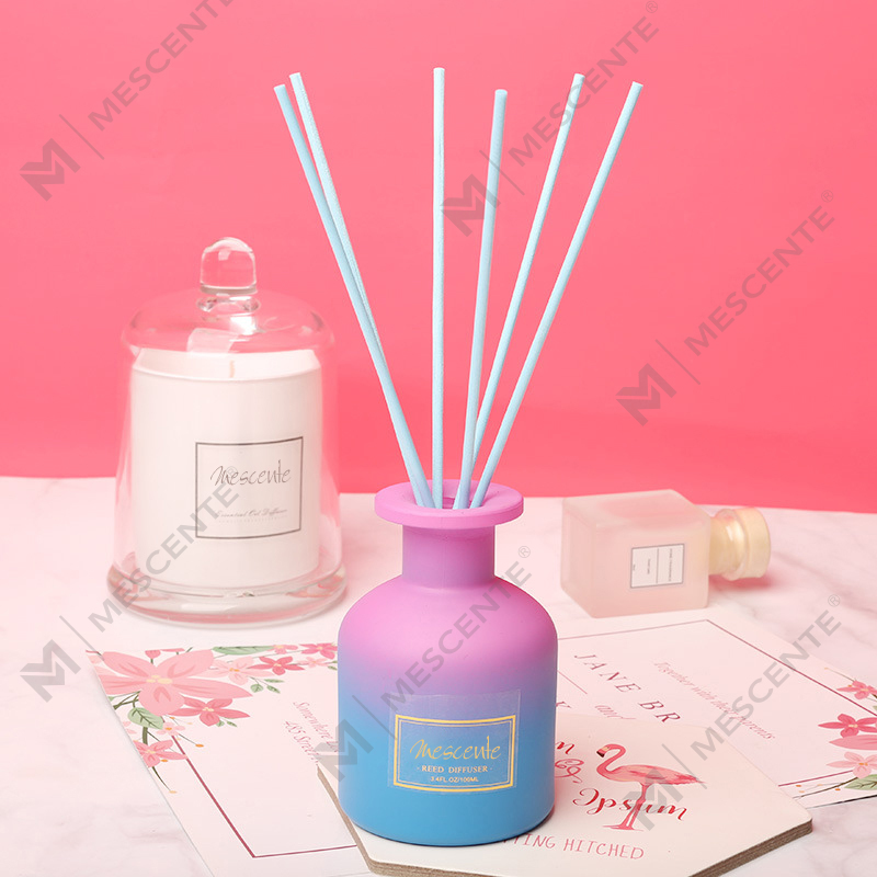 M&Scent saját márkás kerek flakonos otthoni illatos náddiffúzor