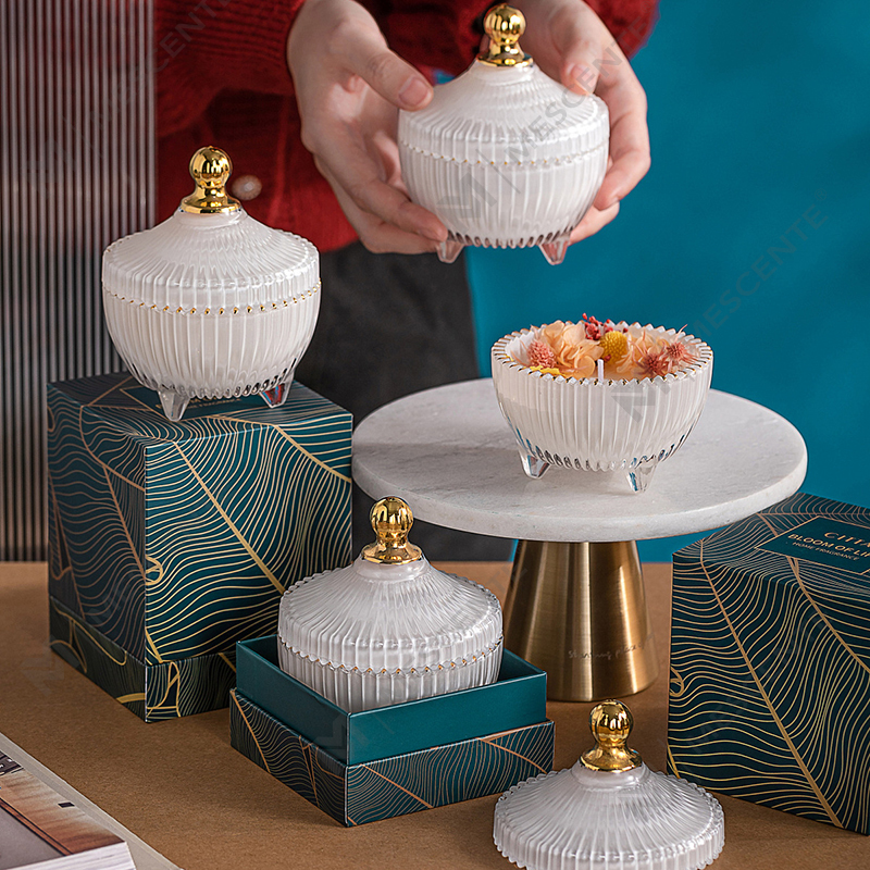 M&Scent nagykereskedés olcsó, egyedi luxus saját címkés oszlopos illatos szójaviasz fa kanóc aromagyertya