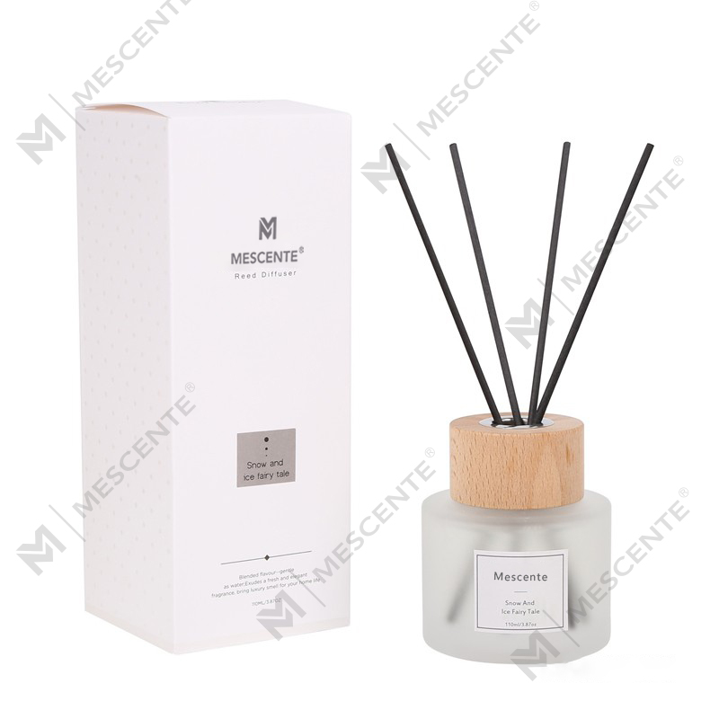 M&Scent nagykereskedelmi luxus saját márkás üvegpalackos náddiffúzor dugóval