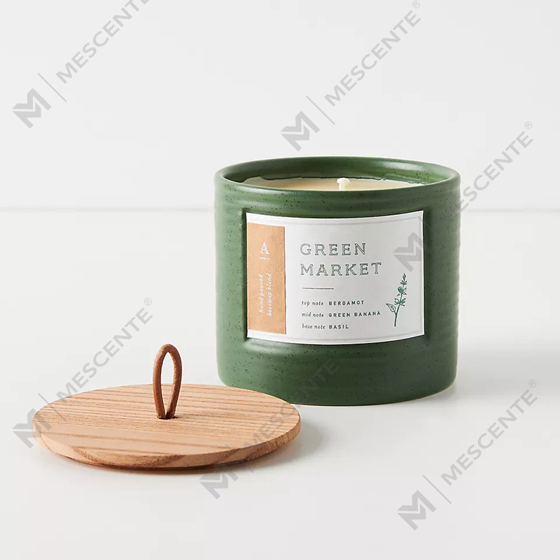 M&Scent Private Label Színes kerámia tégelyek Illatos szójaviasz Chic gyertyák