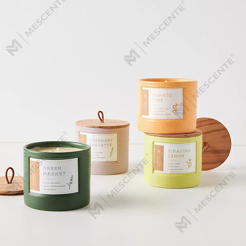 M&Scent Private Label Színes kerámia tégelyek Illatos szójaviasz Chic gyertyák